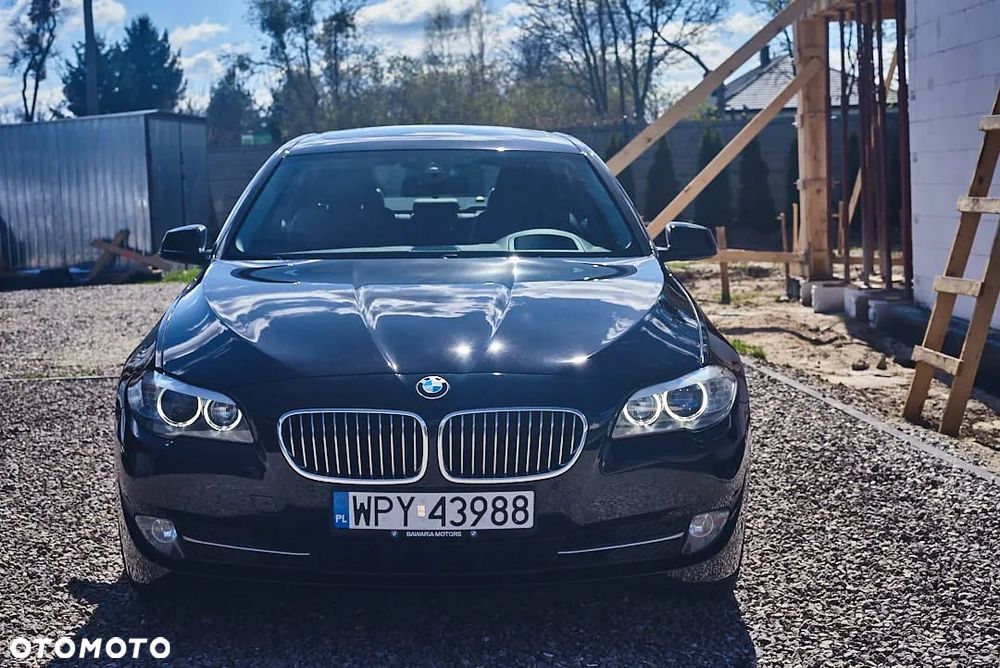 BMW Seria 5 530d xDrive - 1