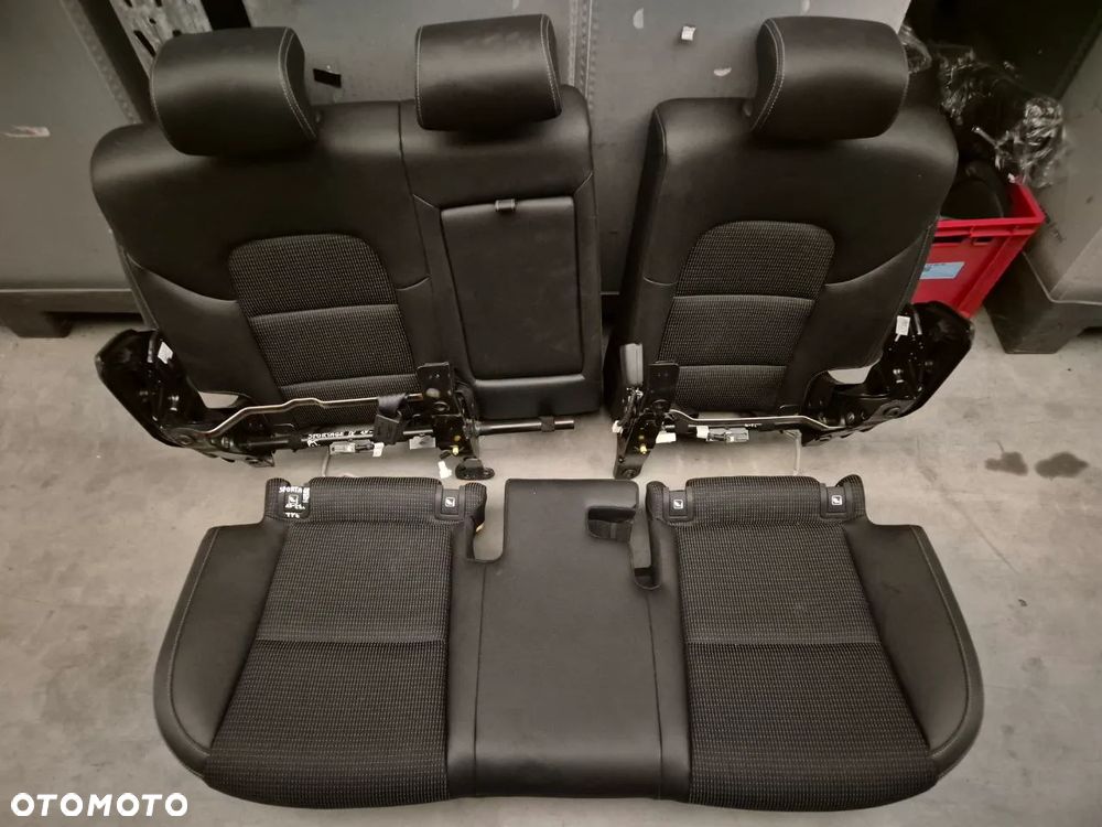 TOYOTA / KIA SPORTAGE III , IV / COROLLA VERSO / SORENTO III GT LINE FOTEL / KANAPA - 35