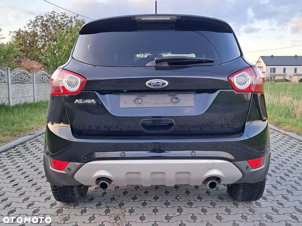 Ford Kuga 2.0 TDCi 2x4 Titanium - 5