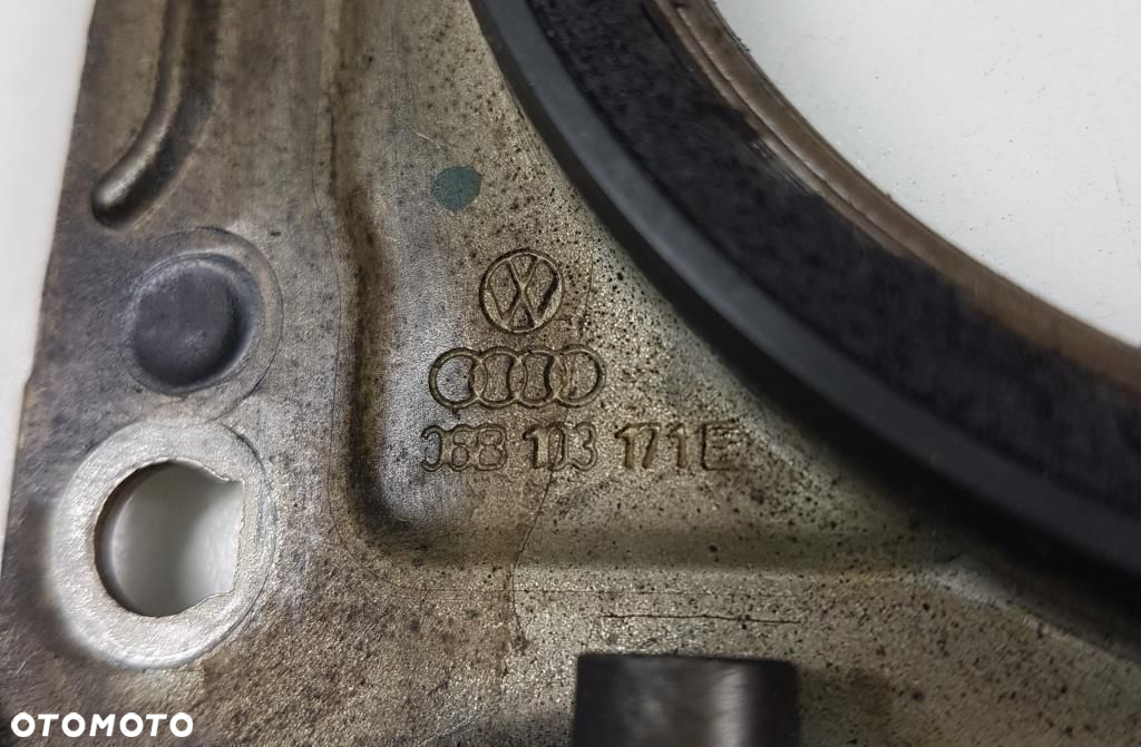 USZCZELNIACZ WAŁU VW 2.0 FSI 06B103171E AXW - 5