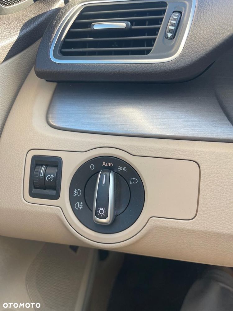 Volkswagen Passat 2.0 TDI Highline - 12