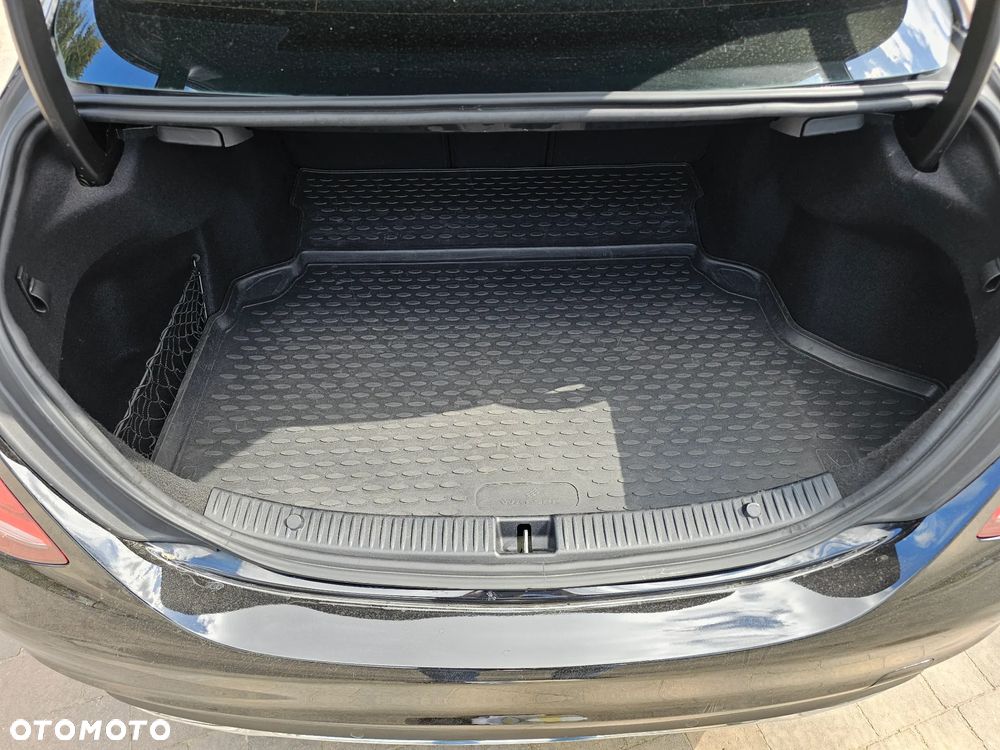 Mercedes-Benz Klasa C - 36