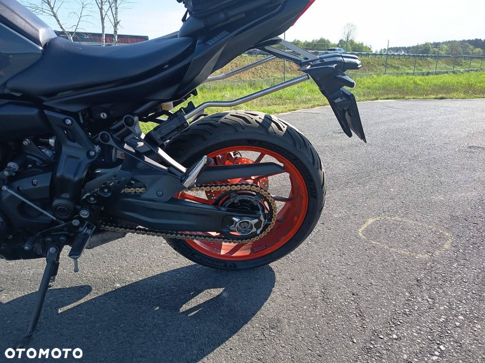 Yamaha MT - 5