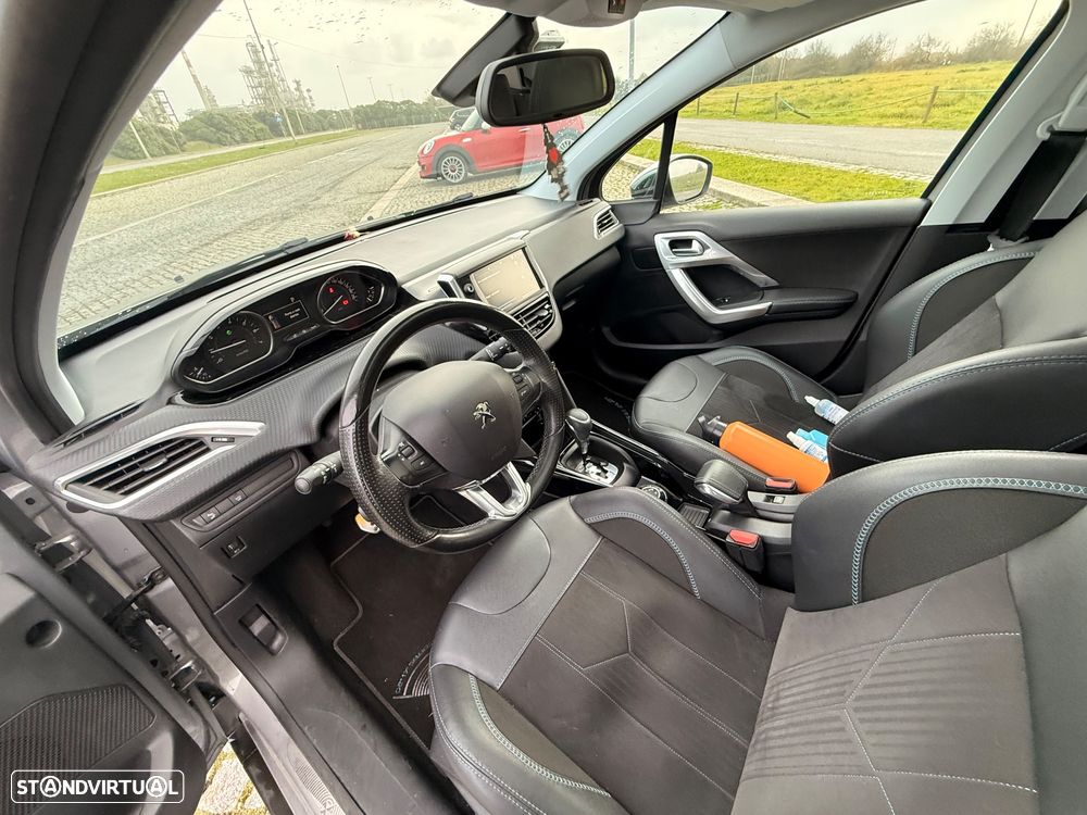 Peugeot 2008 1.2 PureTech Crossway EAT6 - 8