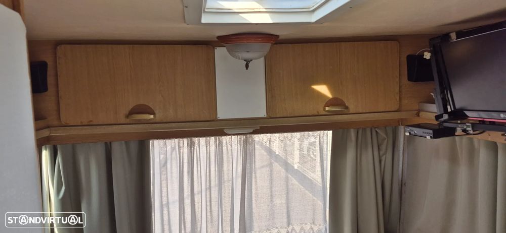 Pyc Aventure CITROEN C 15 1.8 D - PYC AVENTURE - 5 LUGARES - 4 DORMIDAS - 25