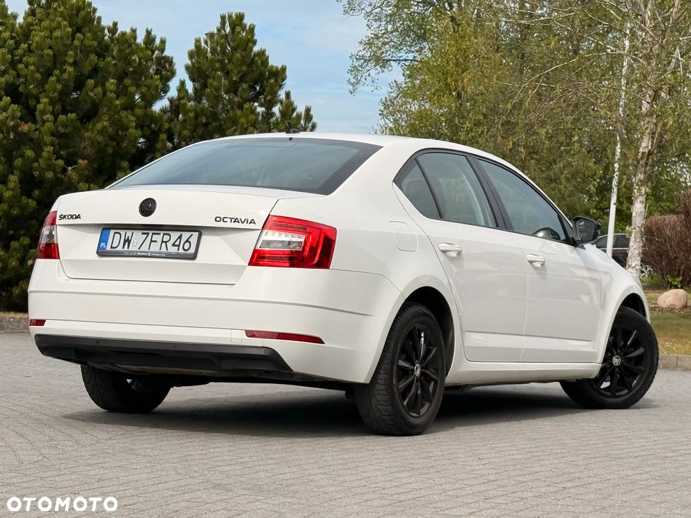 Skoda Octavia 1.6 TDI Style - 12