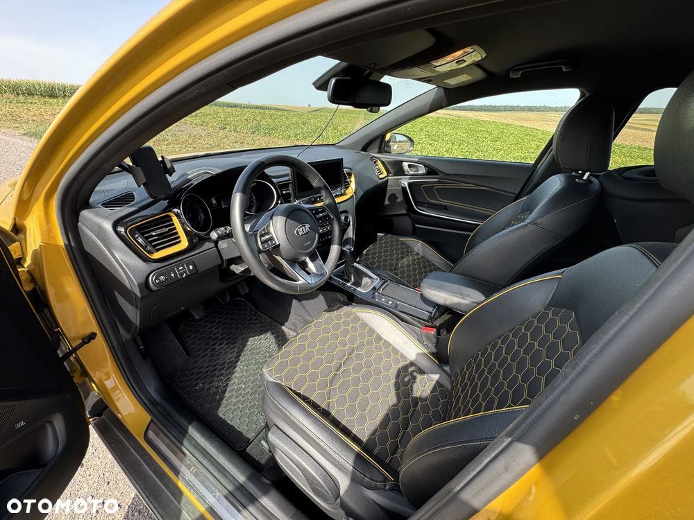 Kia XCeed 1.5 T-GDI L Business Line - 8