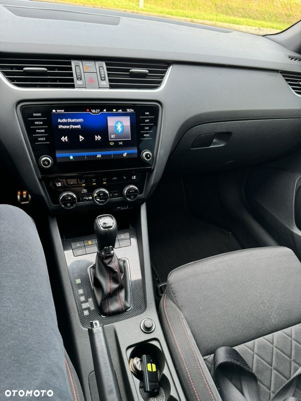 Skoda Octavia 2.0 TSI RS 230 DSG - 5