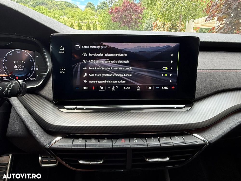Skoda Octavia 2.0 TDI DSG RS Plus - 29