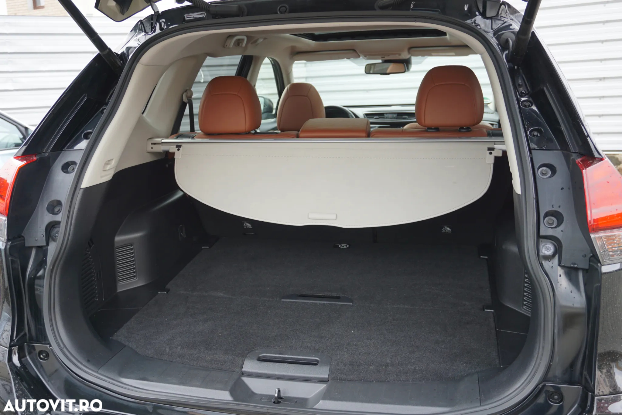 Nissan X-Trail 1.7 dCi ALL-MODE 4x4i Tekna - 25