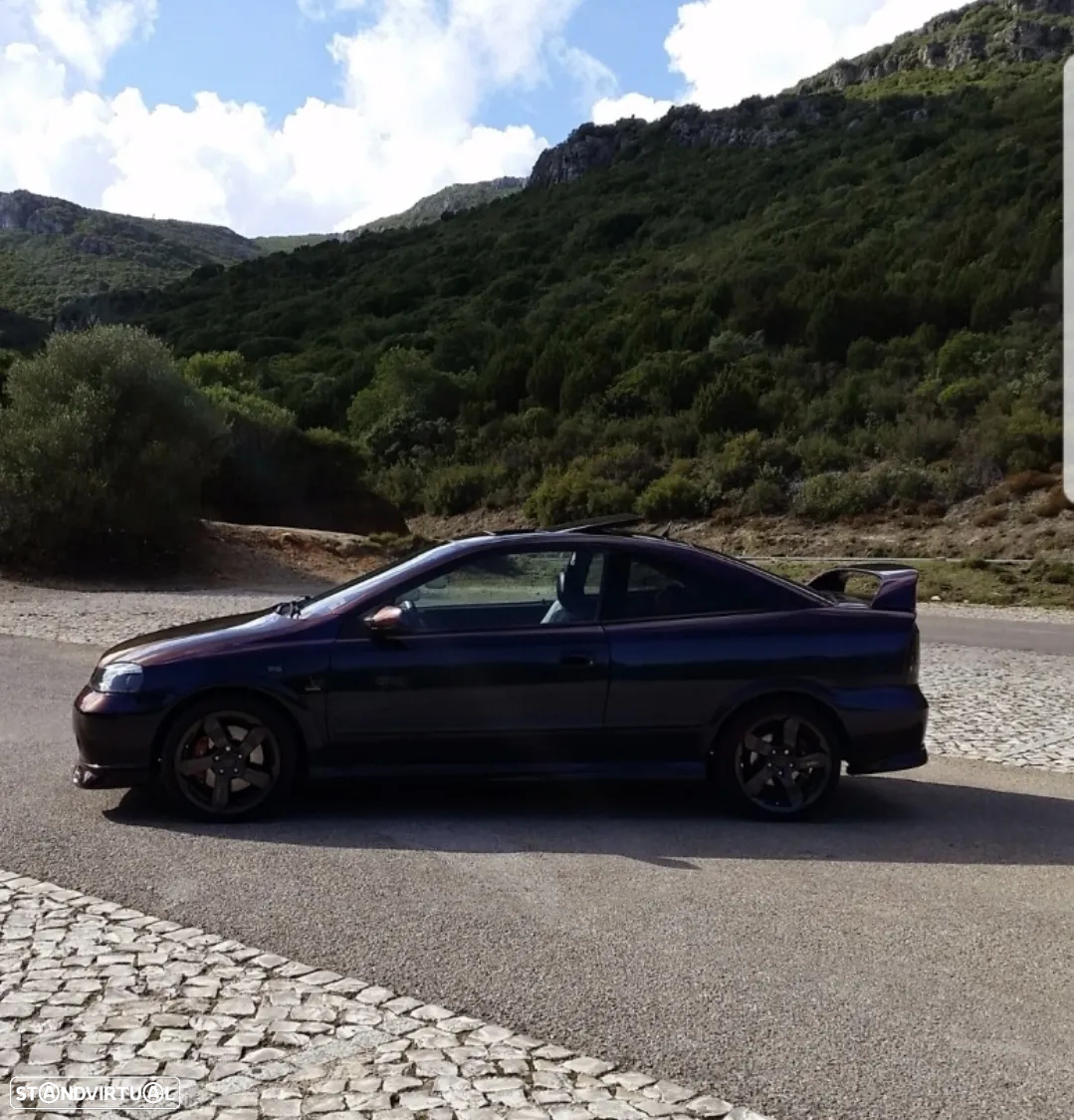 Opel Astra Coupe 2.0 Turbo OPC - 2