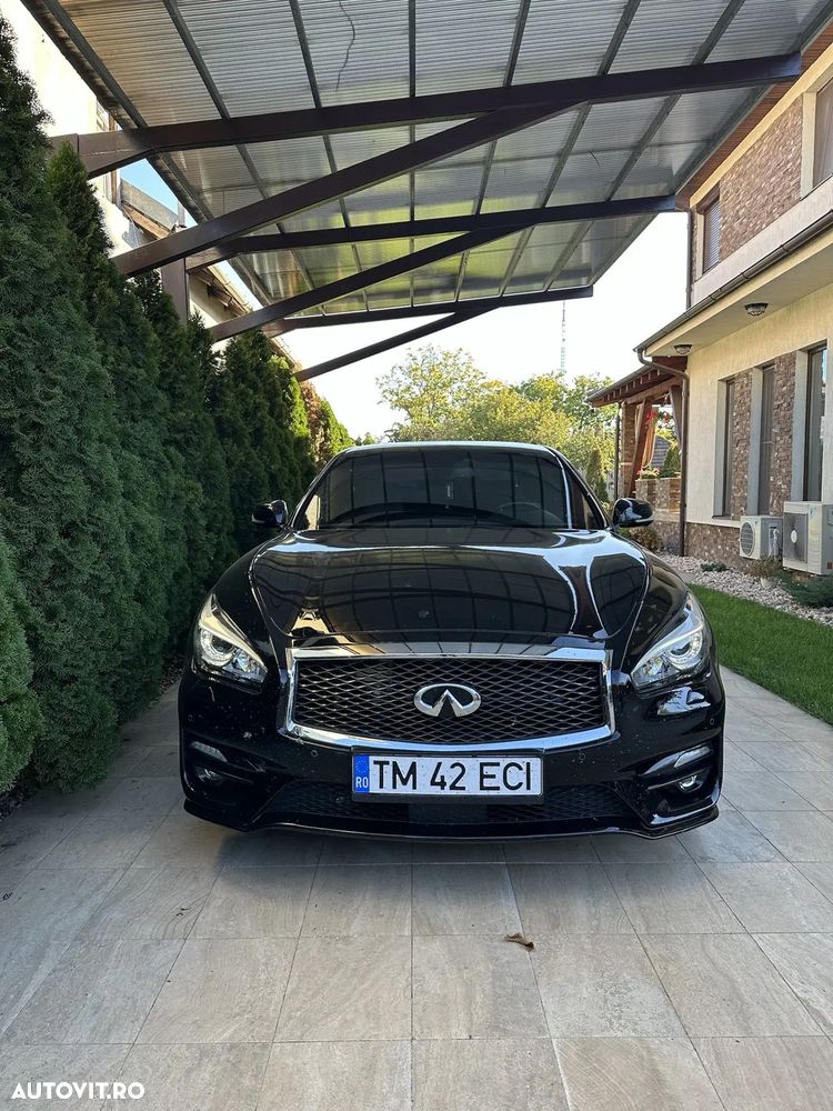 Infiniti Q70 - 3