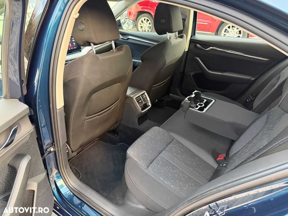 Skoda Octavia 2.0 TDI DSG Exclusive - 19