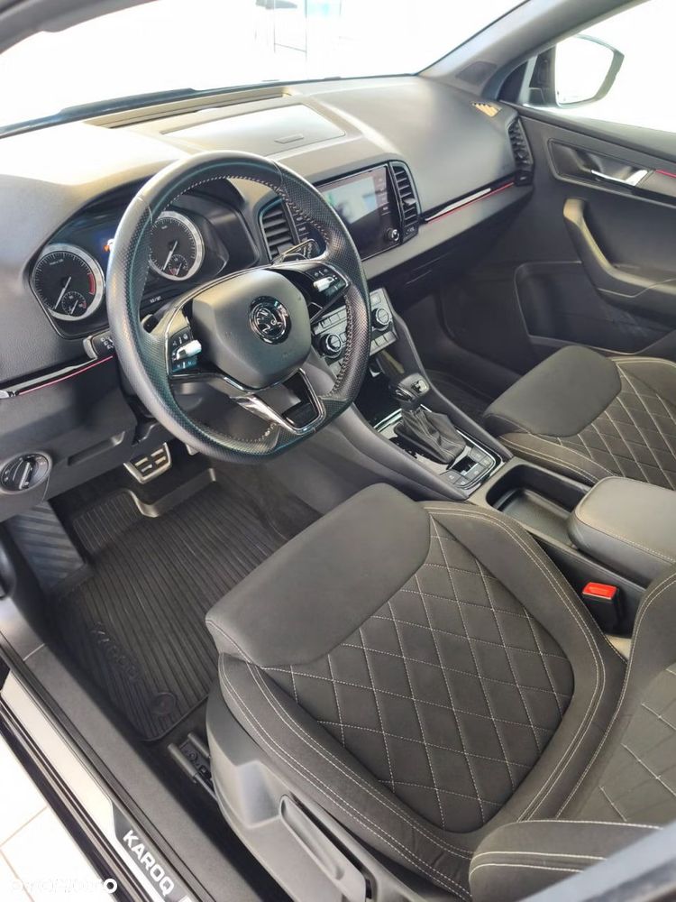 Skoda Karoq 2.0 TDI SCR 4x4 DSG Sportline - 9