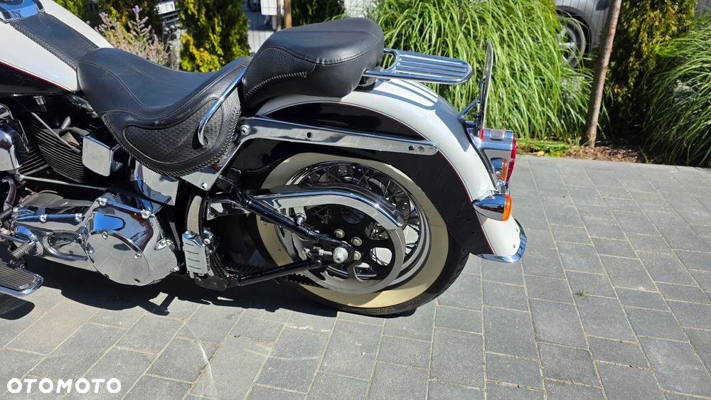Harley-Davidson Softail Deluxe - 10