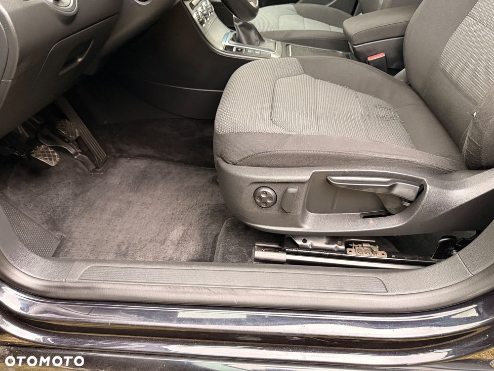 Volkswagen Passat 1.6 TDI BlueMotion Technology Comfortline - 7