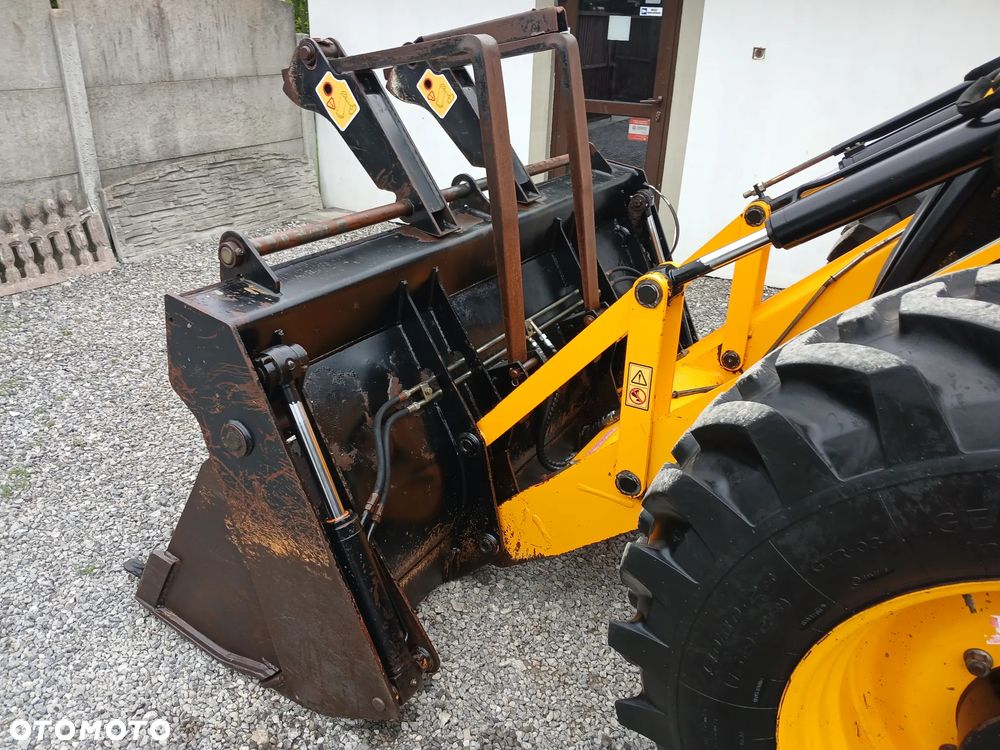 JCB 4CX/JOYSTICK/NOWE OPONY - 18