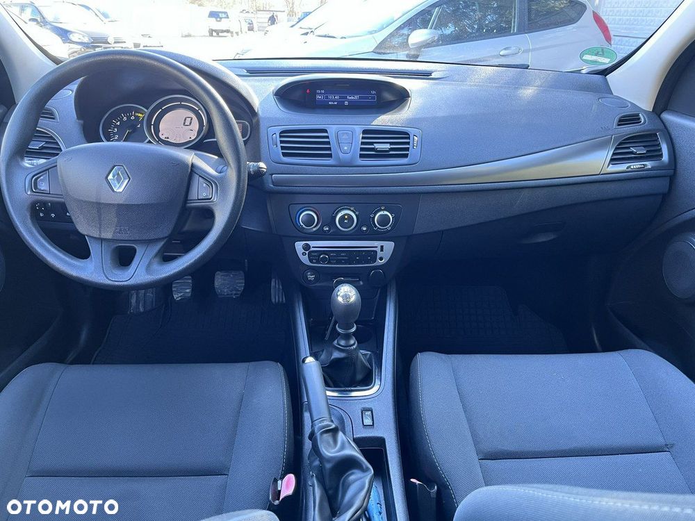 Renault Megane - 11