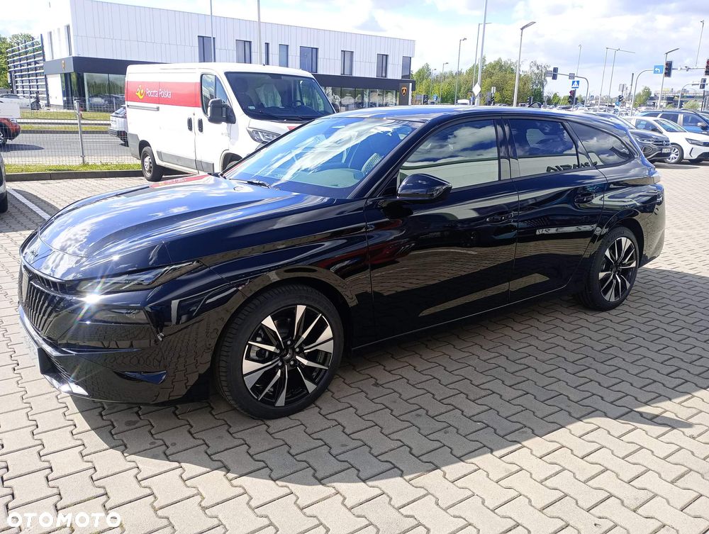 Peugeot 308 1.2 mHEV Allure S&S e-DCS6 - 6