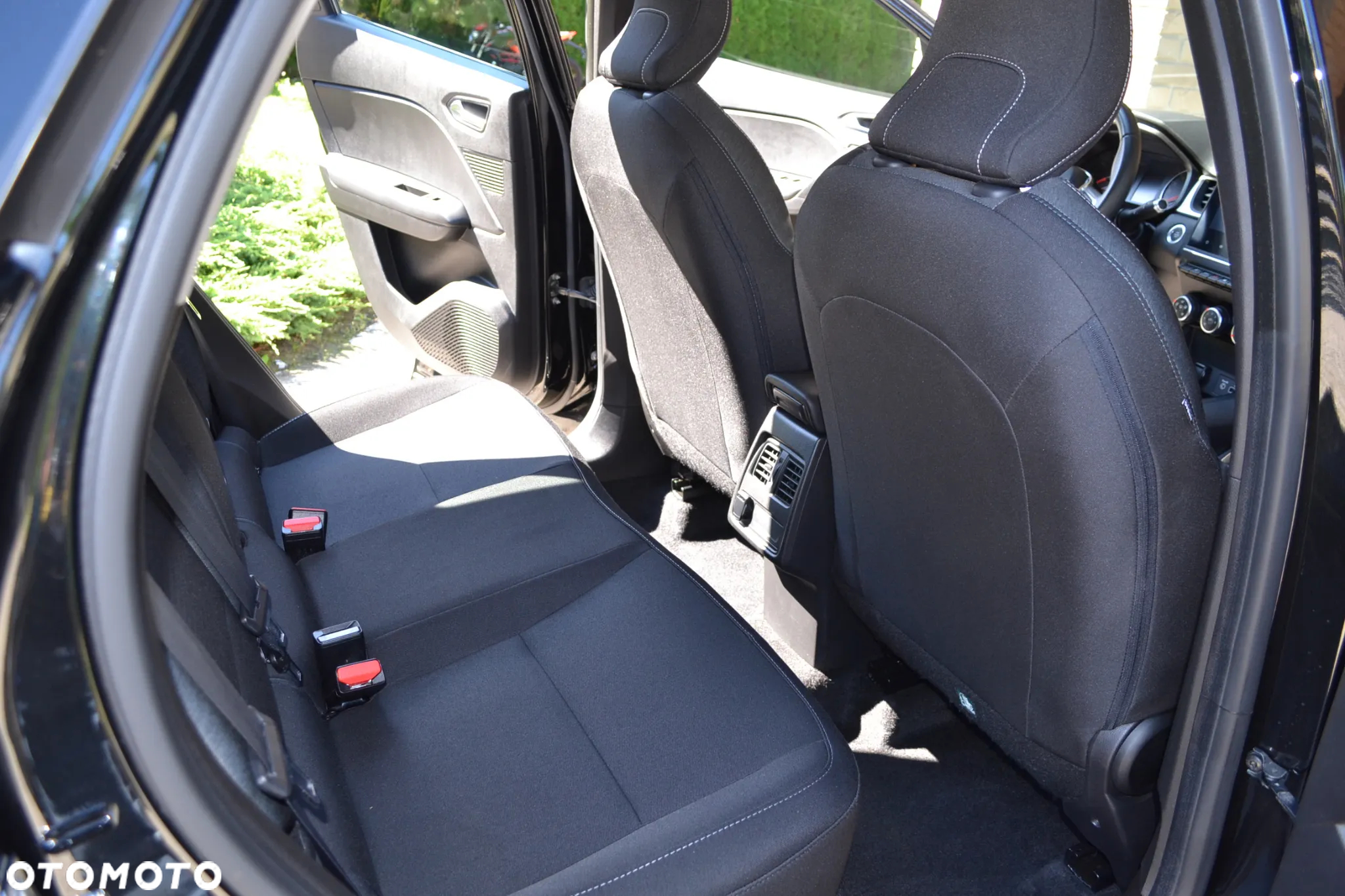 Renault Captur 1.0 TCe Intens - 8