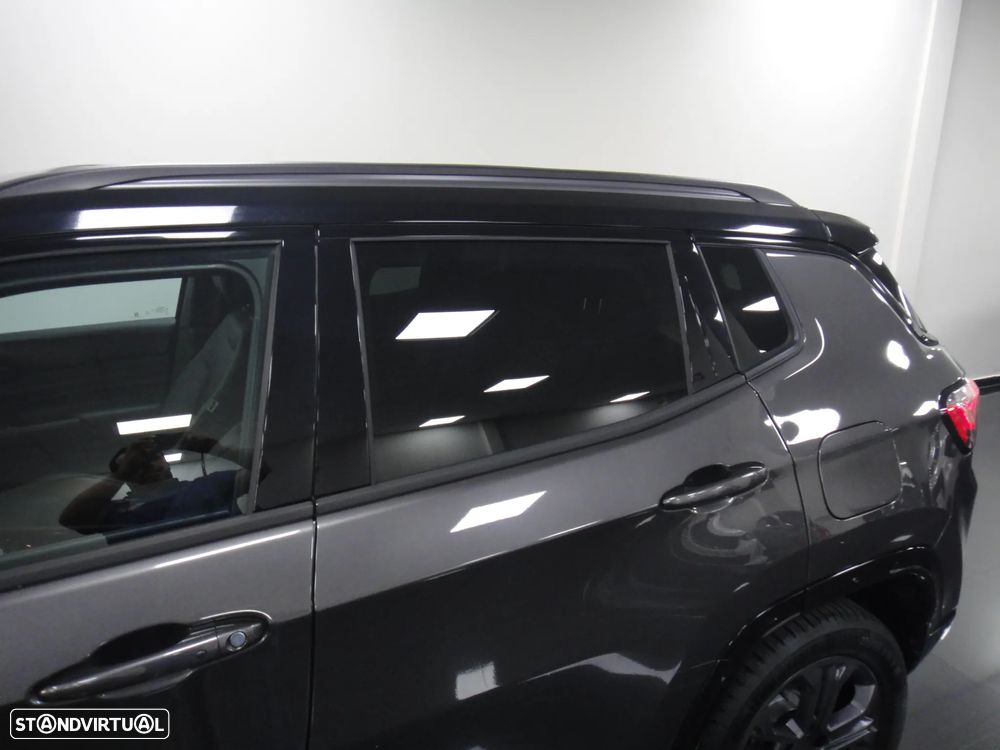 Jeep Compass 1.3 T4 4xe Auto Limited - 10