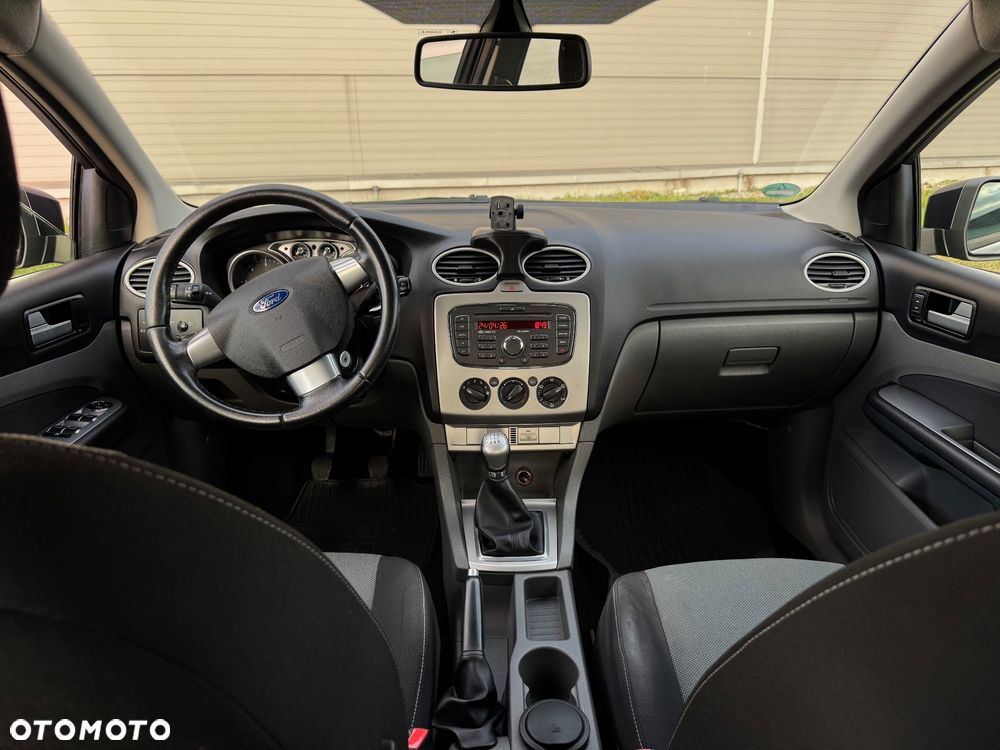 Ford Focus 1.6 TDCi DPF Titanium - 18