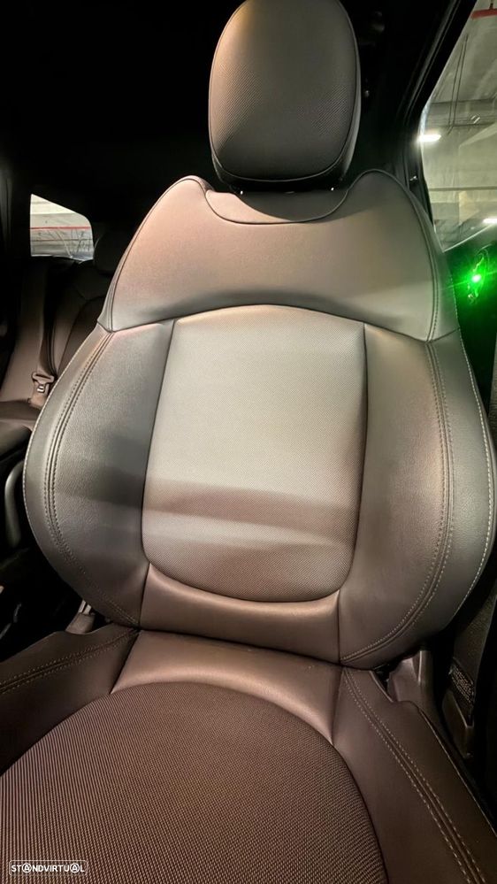 MINI Countryman Cooper SE ALL4 Auto - 23