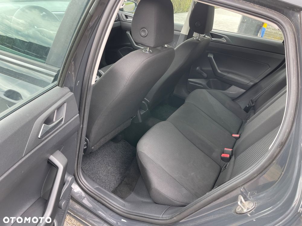 Volkswagen Polo 1.0 Comfortline - 21