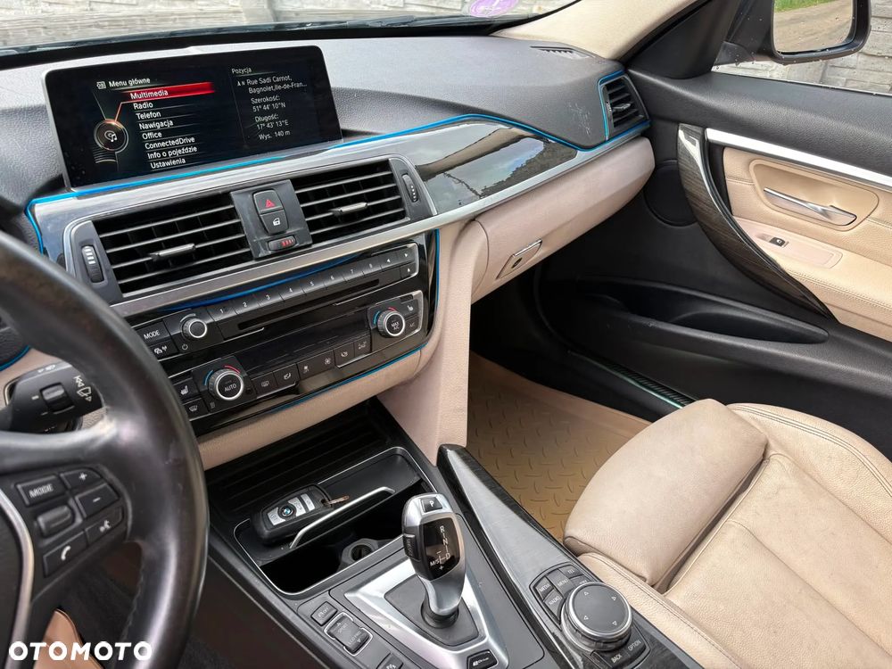 BMW Seria 3 330e iPerformance Sport Line - 18