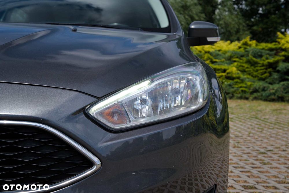 Ford Focus 1.5 TDCi Titanium ECOnetic ASS - 36
