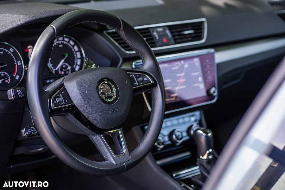 Skoda Superb 2.0 TDI DSG Style - 17