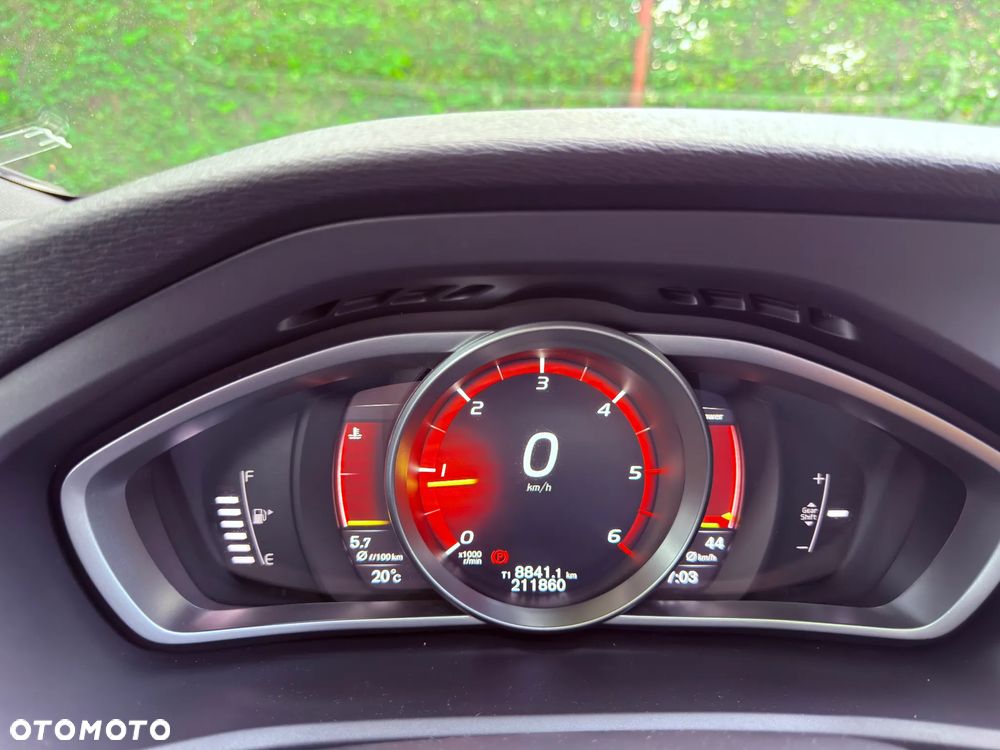 Volvo V40 D3 RDesign - 16