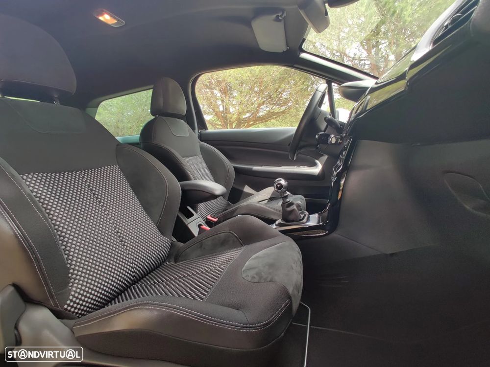 Citroën DS3 1.6 e-HDi Airdream Sport Chic - 24