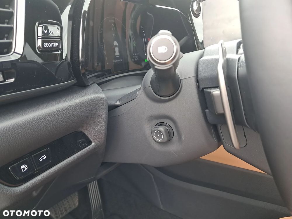 Lexus NX - 13