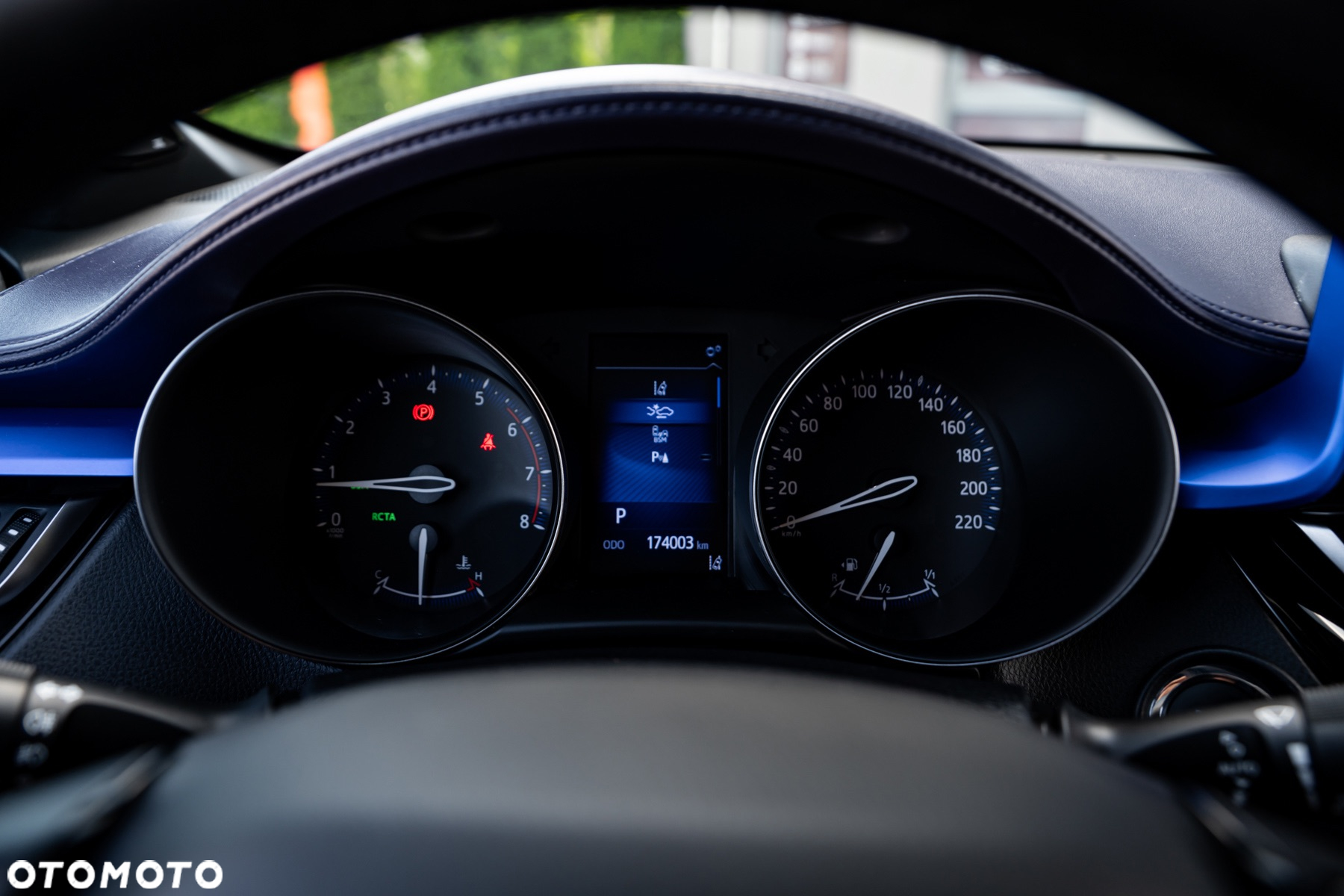 Toyota C-HR 1.2 T Prestige CVT 4x4 - 30