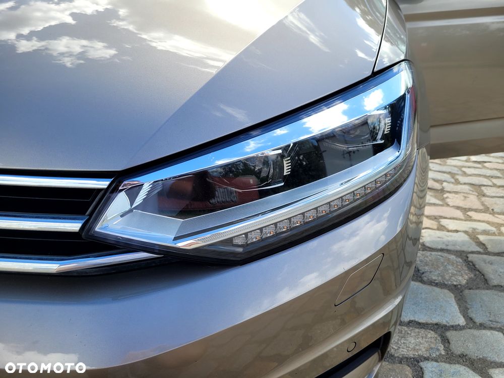 Volkswagen Touran 1.4 TSI BMT Highline DSG - 9
