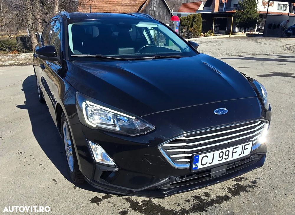 Ford Focus 1.5 EcoBlue Start-Stopp-System Aut. COOL&CONNECT - 4