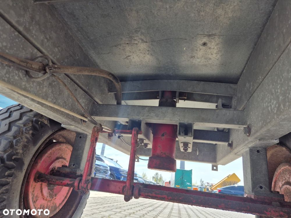 Kaercher MIC C34 / NOŚNIK NARZĘDZI / PRZYCZEPA WYWROTKA / IDEALNY DO MIASTA / ZAMIATARKA / PŁUG SNIEŻNY / 4X4 / NISKIE MOTOGODZINY / JEDNO URZĄDZENIE WIELE ZASTOSOWAŃ! - 37