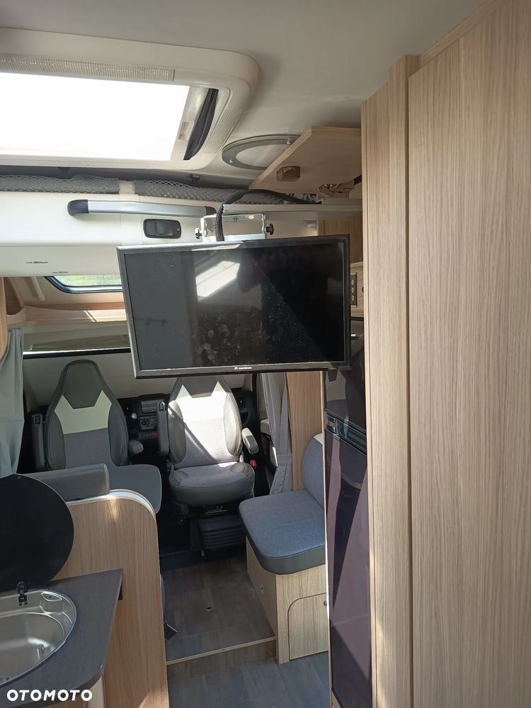 Sunlight Ducato camper - 29