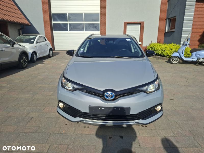 Toyota Auris 1.8 VVT-i Automatik Design Edition - 5