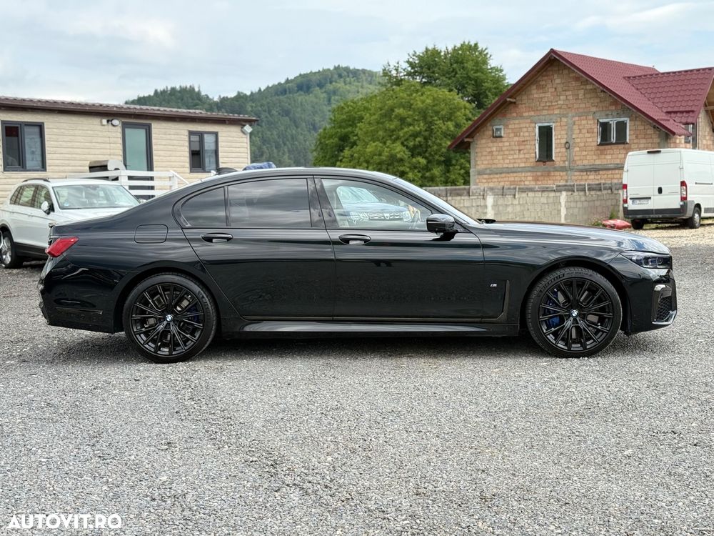 BMW Seria 7 750i xDrive - 7