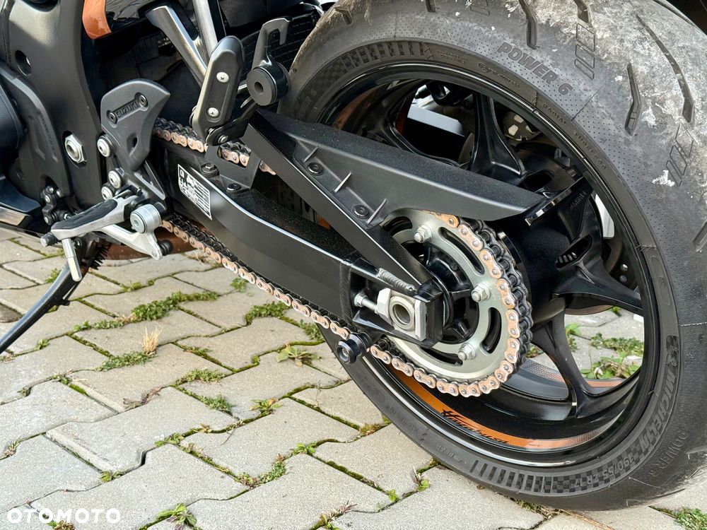 Suzuki Hayabusa - 16