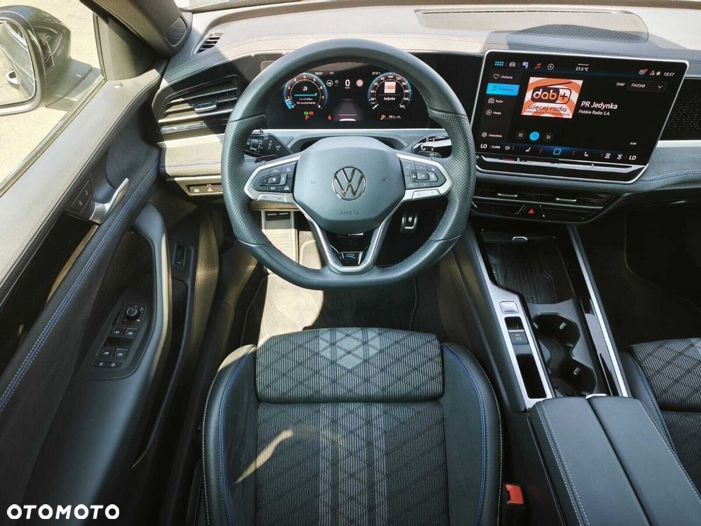 Volkswagen Passat Variant 2.0 TSI 4Mot R-Line DSG - 7