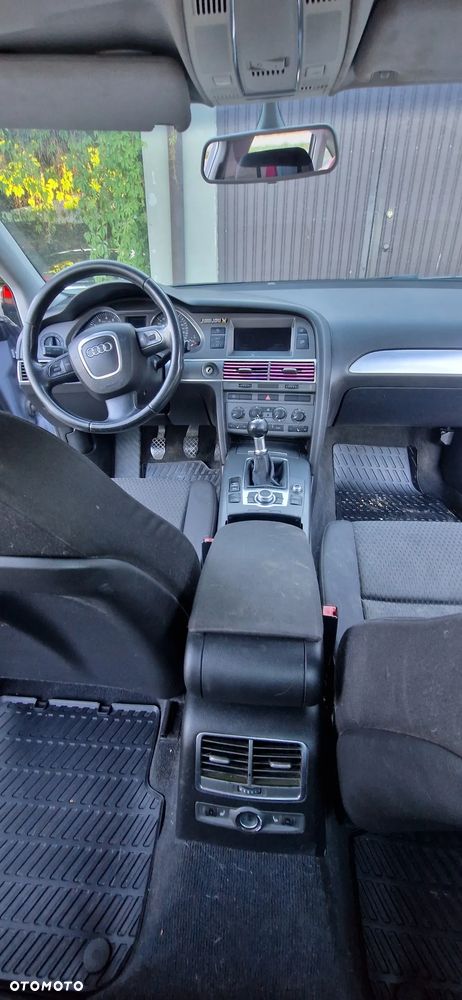 Audi A6 Limousine 2.4 - 14