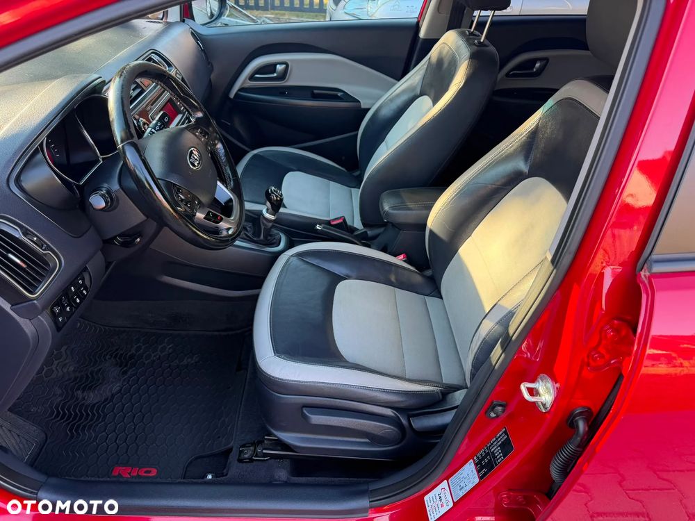 Kia Rio 1.4 XL Business Line - 13