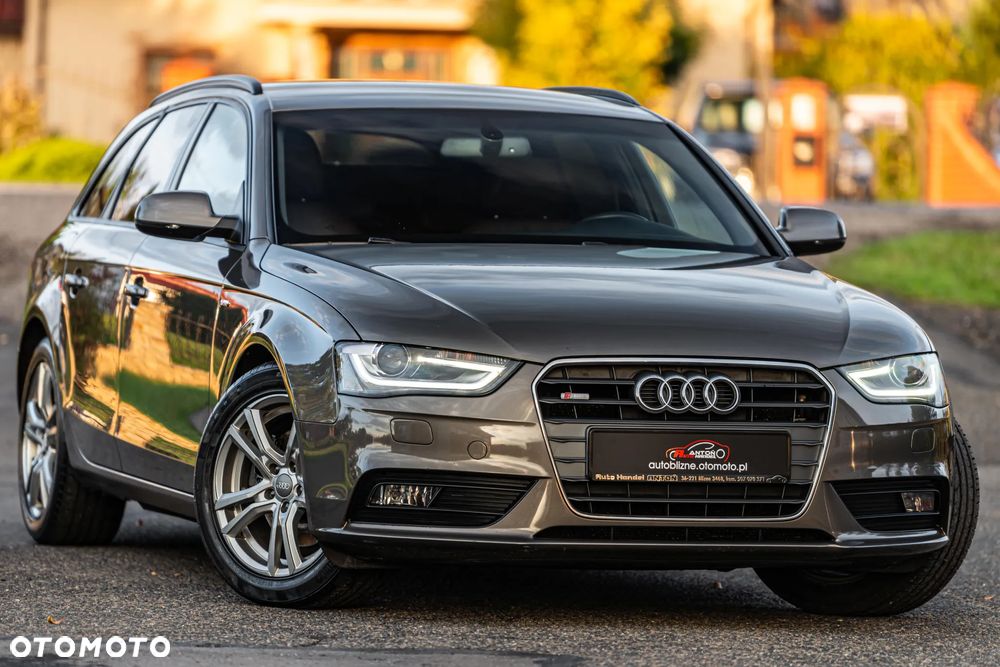 Audi A4 - 12