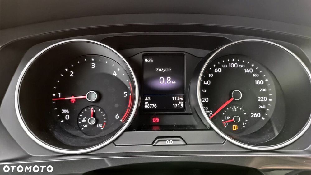 Volkswagen Tiguan - 13