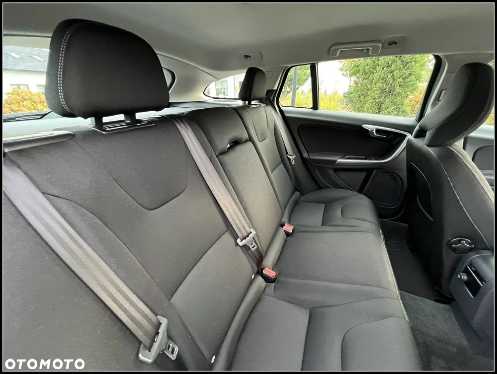 Volvo V60 - 33