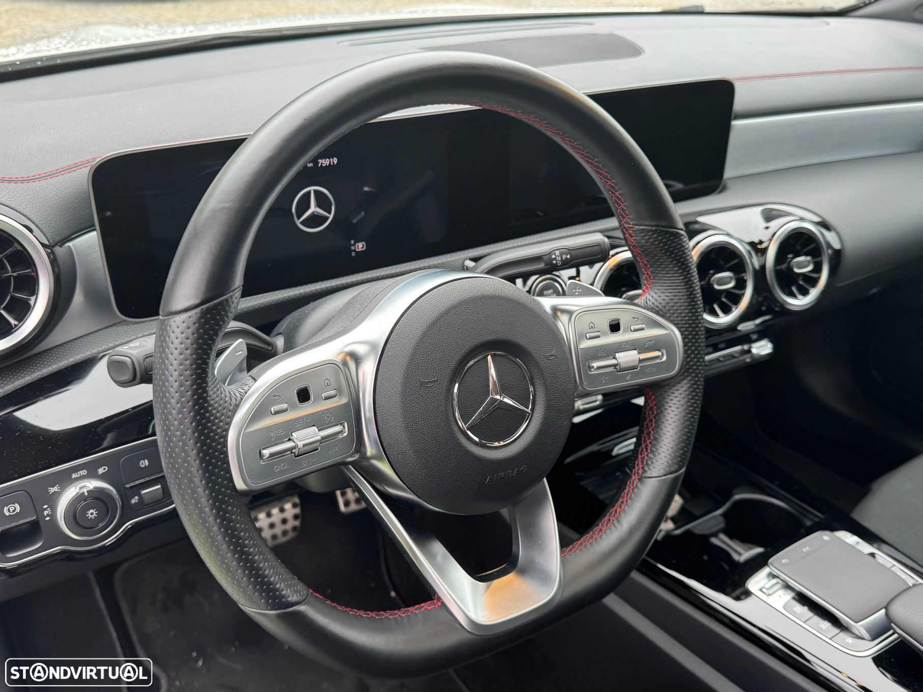 Mercedes-Benz CLA 200 d Shooting Brake AMG Line Aut. - 18