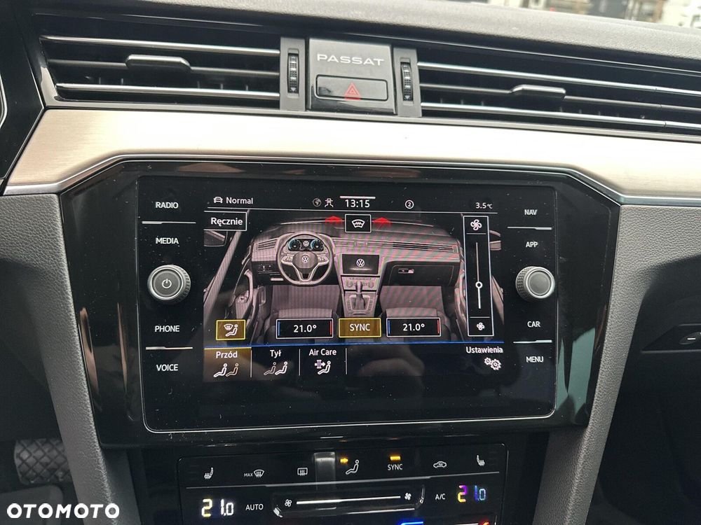 Volkswagen Passat - 19